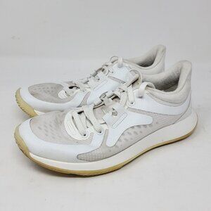 Lululemon Strong Feel Athletic White Shoes Women's‎ Size 6 Sneakers